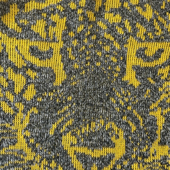 In Charge USA Vintage Leopard Jaguar Cheetah Figure Knit Sweater, Animal Print - Picture 4 of 12